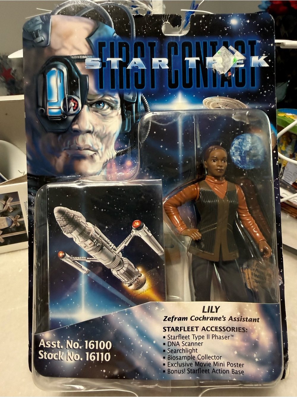 Star Trek First Contact Lily Action Figure Toy 1996 Collectible New in Box